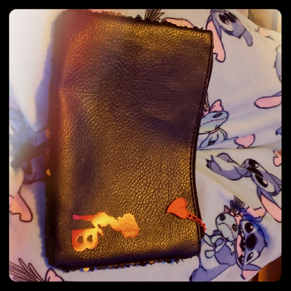 Betty boo makeup bag with head rush
